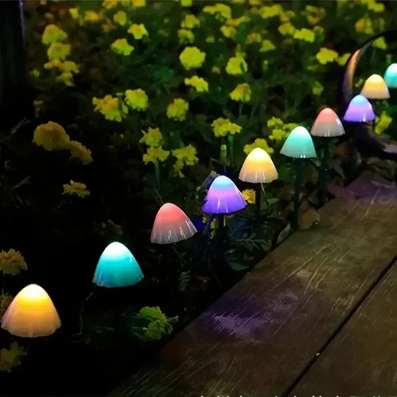 10 LEDS Solar Mushroom Lights Outdoor Waterproof Decorative Street Lights for Lawn Garden Patio Christmas Holiday Decoration