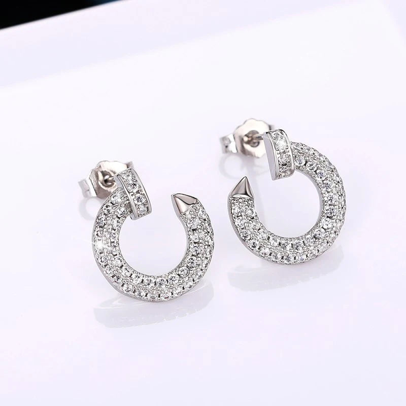 Huitan Modern Women Stud Earrings Hot Sale Sparkling CZ Circle Earrings Piecing Exquisite Accessories for Female Fashion Jewelry