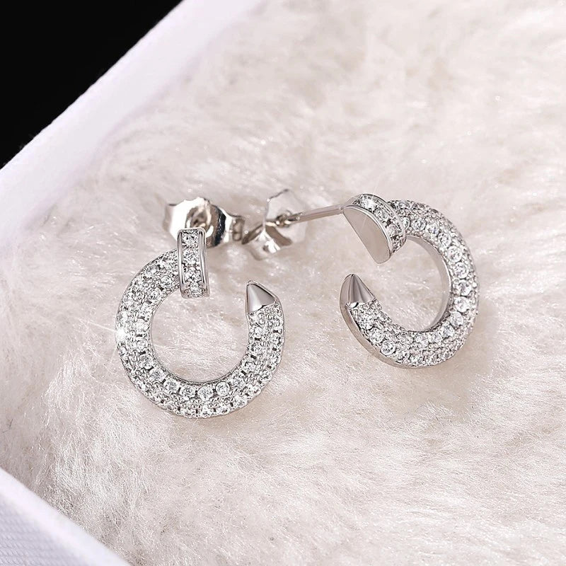 Huitan Modern Women Stud Earrings Hot Sale Sparkling CZ Circle Earrings Piecing Exquisite Accessories for Female Fashion Jewelry