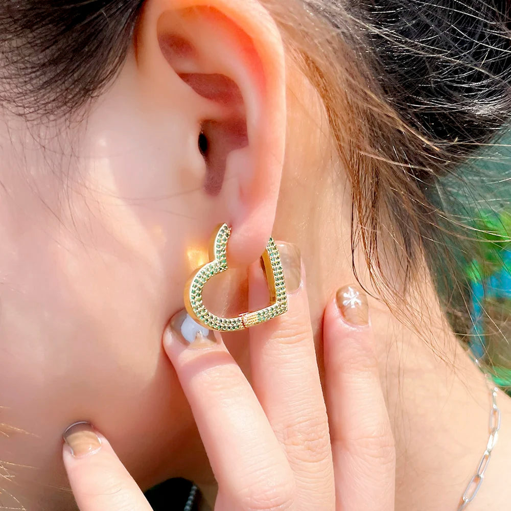 ThreeGraces Fashion Shiny Cubic Zirconia Small Simple Geometric Love Heart Hoop Earrings for Women Trendy Party Jewelry ER871