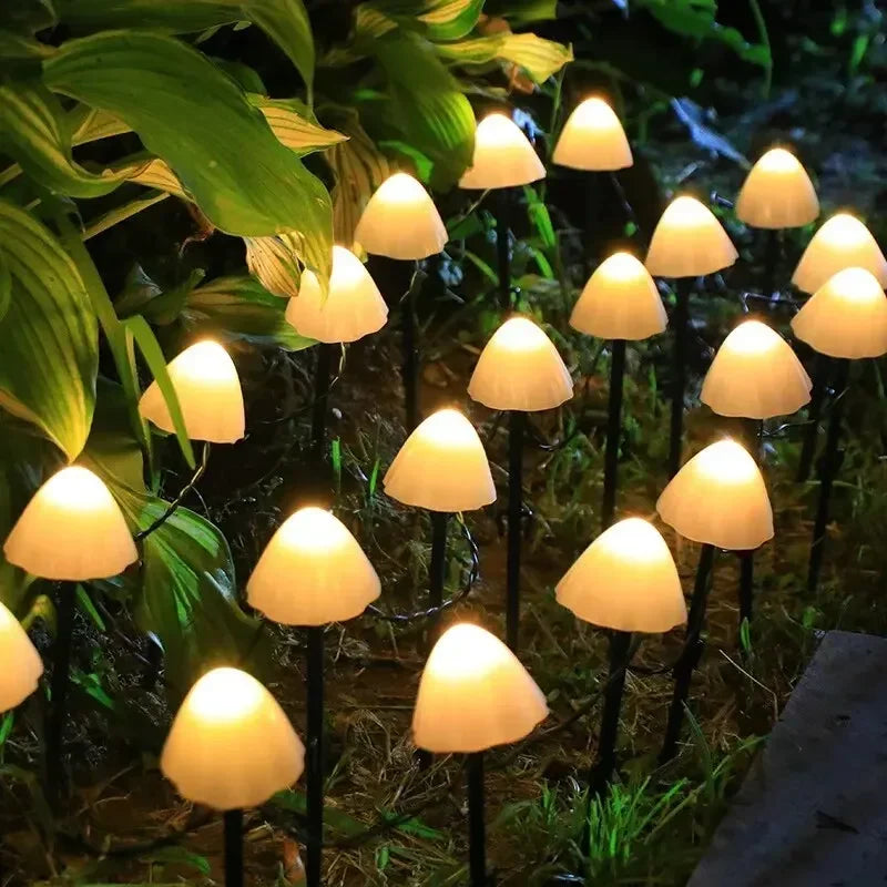 10 LEDS Solar Mushroom Lights Outdoor Waterproof Decorative Street Lights for Lawn Garden Patio Christmas Holiday Decoration